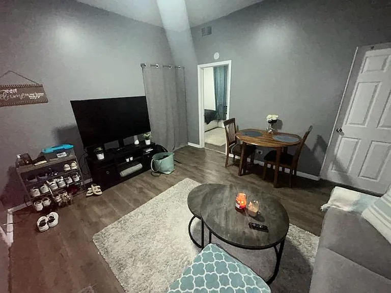3405 S Ashland Ave #1R — Photo 5