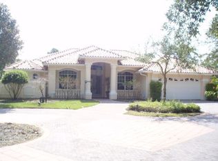 2160 Krape Rd, Naples, FL 34120