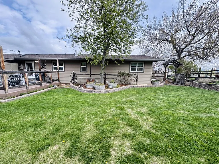 1617 Winne Ave — Photo 34