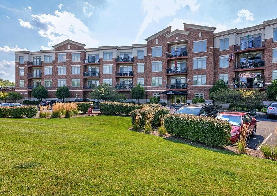 1st image of 20971 Shoreline Ct APT 210