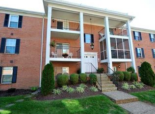 908 Donard Park Ave, Louisville, KY 40218
