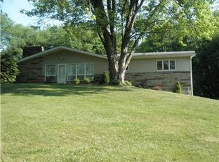 165 Temple Rd, Georgetown, PA 15043