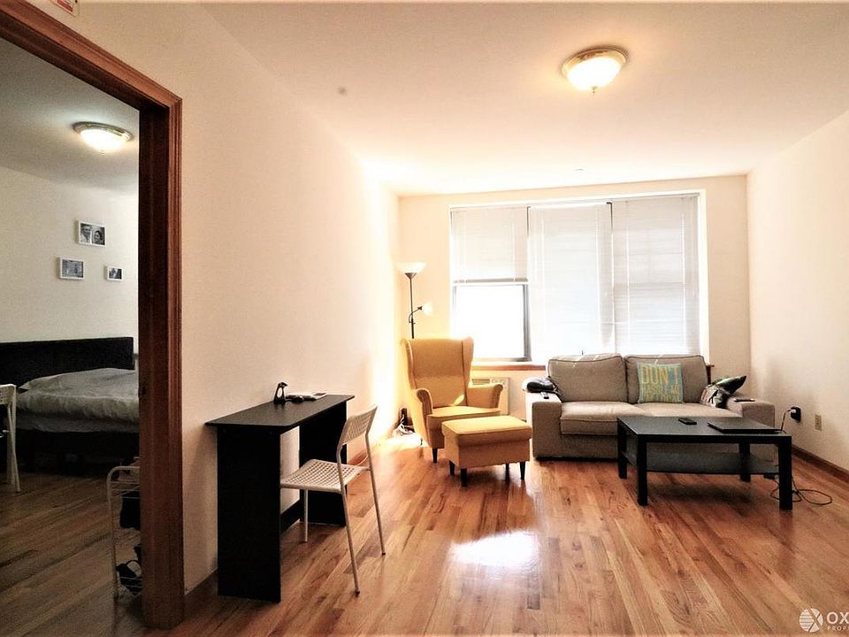1st image of 265 W 87th St APT 6A