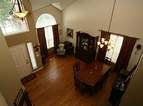 4th image of 3117 Blue Jay Dr