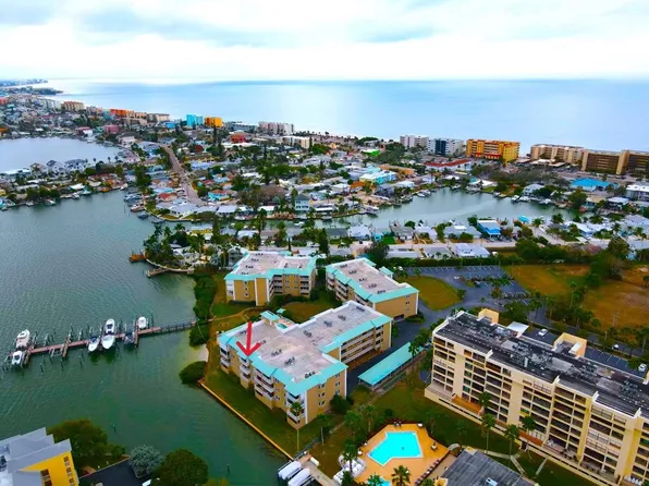399 150th Ave APT 304, Madeira Beach, FL 33708