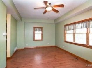 43015 N Lake Ave, Antioch, IL 60002