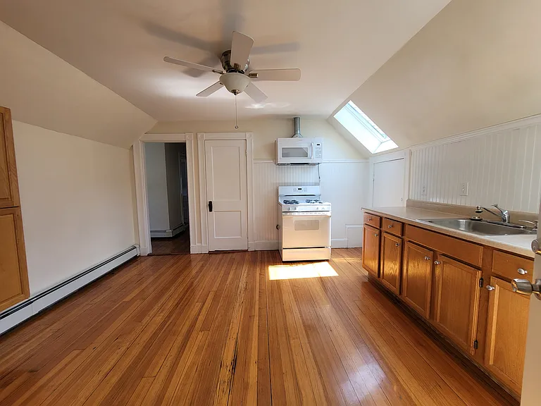 146 Hillside Rd #3 — Photo 5