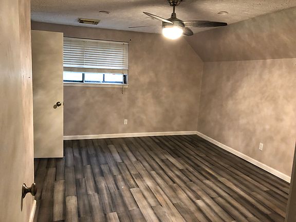 2nd image of 11934 Dorrance Ln