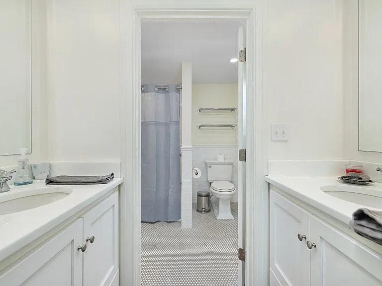 21 Ocean Heights Rd — Photo 11