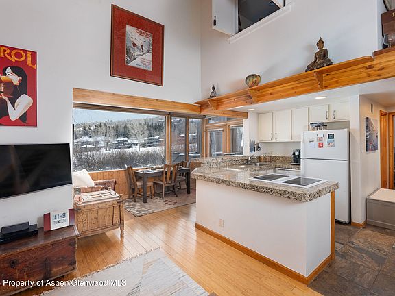 5th image of 4000 Brush Creek Rd #20