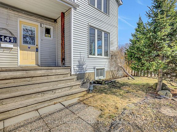 3rd image of 1141 N River Rd