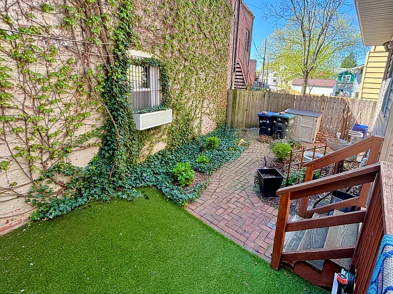 2219 Kearny St NE — Photo 27