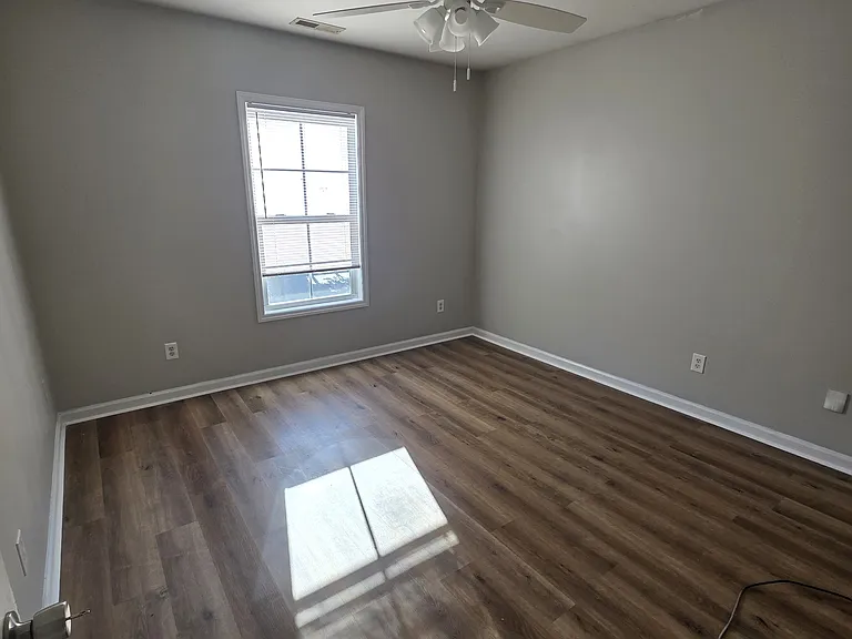 515 S 10th St #2 — Photo 12