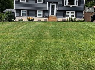 5 Curt Rd, Merrimack, NH 03054