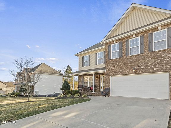 4th image of 7711 Greenscape Dr