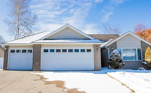 240 Mulberry Dr Photo 1