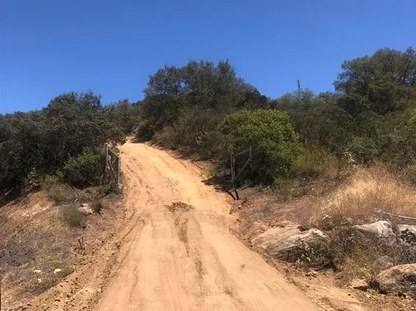 Skyline Truck Trl, Jamul, CA 91935