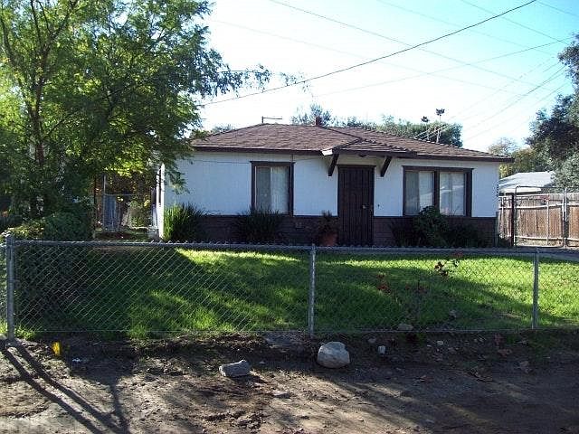 1st image of 224 Ashvale Dr