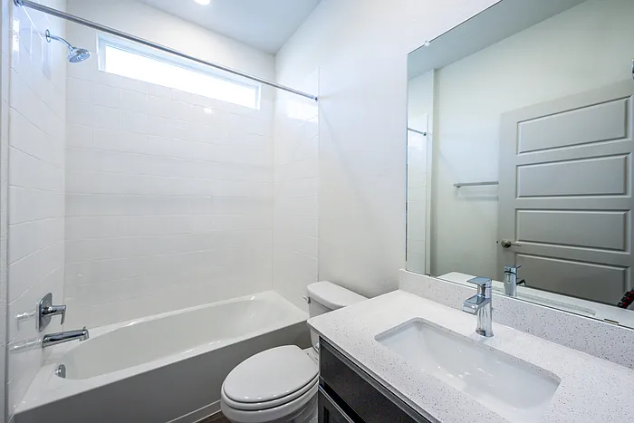 13708 Lubeck Dr — Photo 17