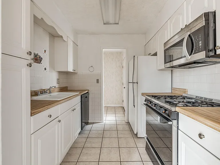 6728 N Meridian Ave #F — Photo 18