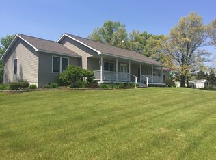2500 S Greenville Rd, Greenville, MI 48838