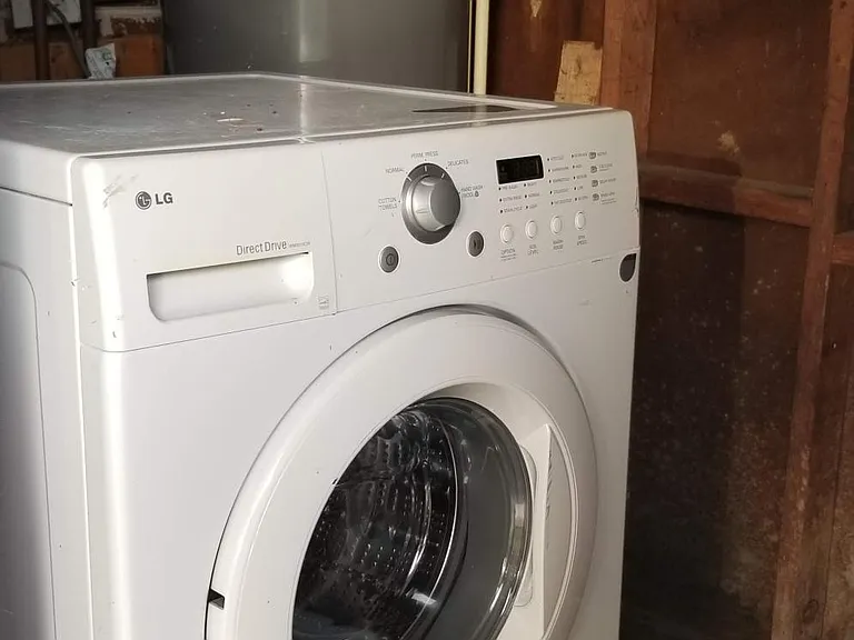 Washer supplied by Landlord
