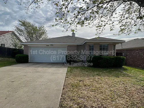 2213 Rolling Creek Run Photo 1