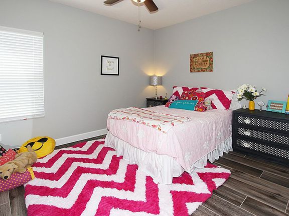 4th image of 2033 Sandy Garden Ln