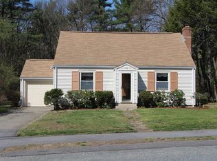 54 Macarthur Rd, Natick, MA 01760