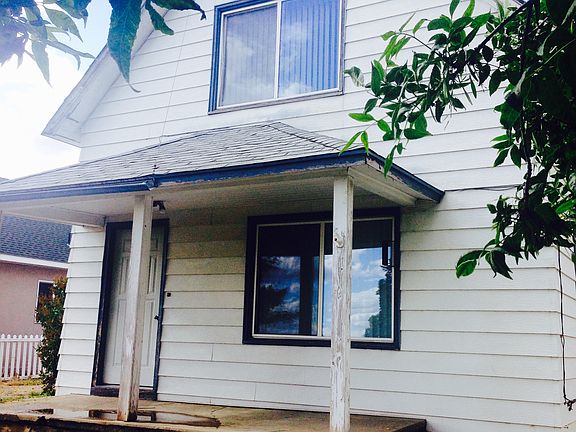 2nd image of 409 NW Dellah St
