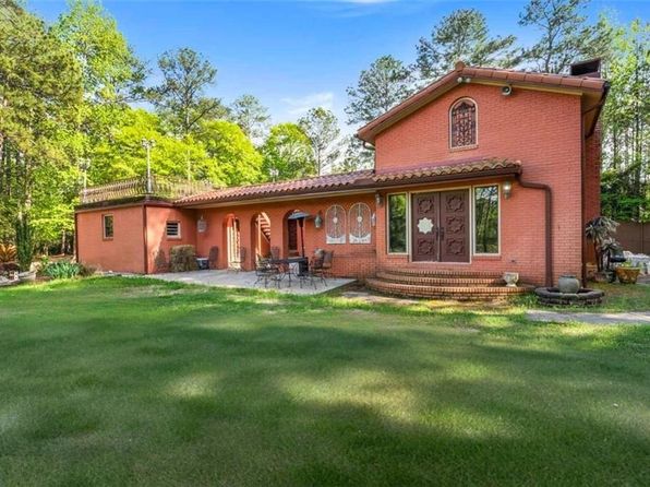 733 S Pine Hill Rd, Griffin, GA 30224