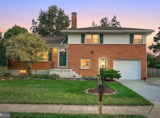 2022 North Dr, York, PA 17408