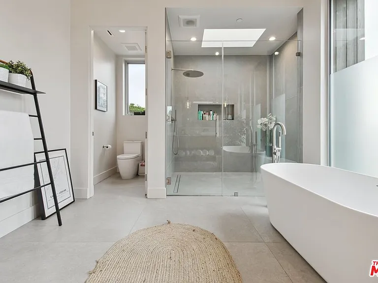 1310 Preston Way — Photo 15