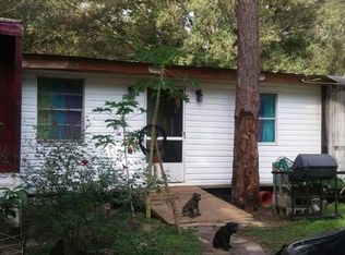 6725 Mangrove Dr, Zephyrhills, FL 33544