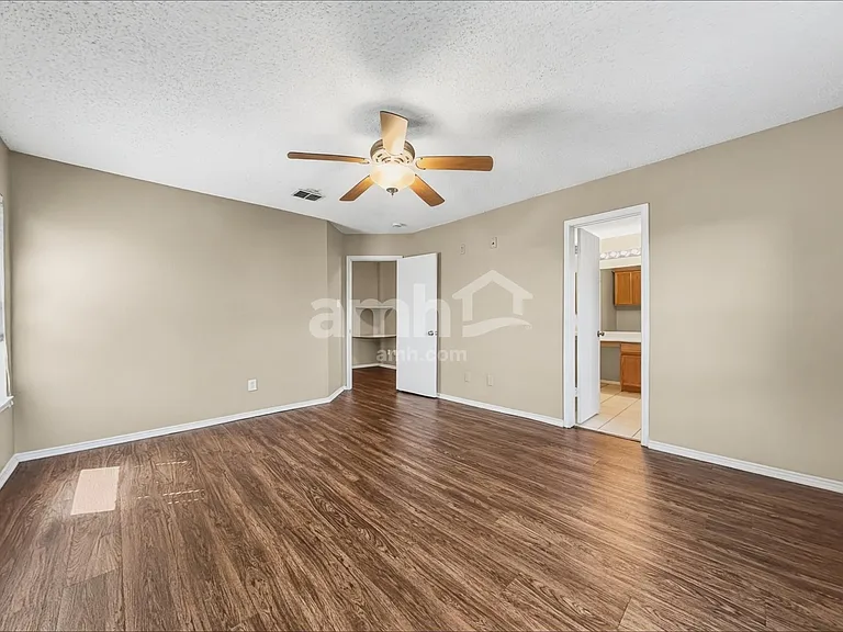 4652 Cool Ridge Ct — Photo 9