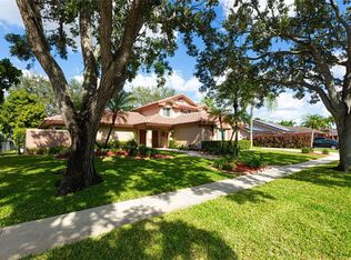 (Undisclosed Address), Pembroke Pines, FL 33029