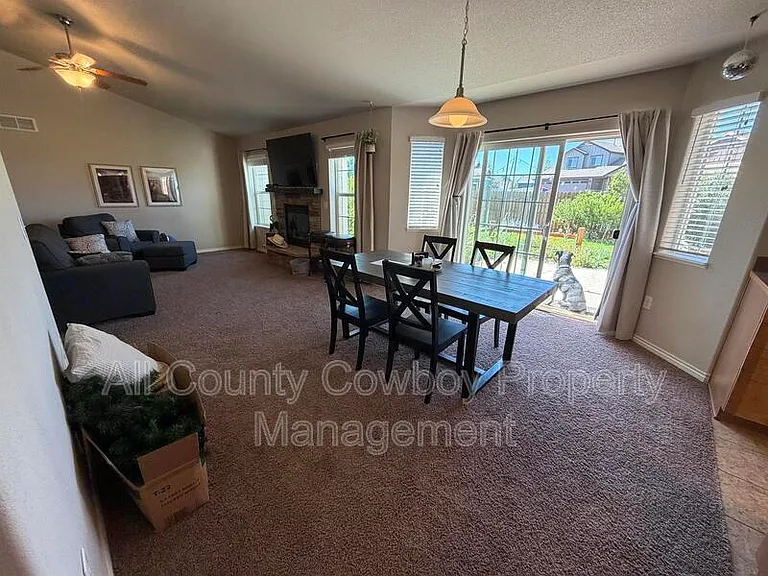 4118 Cliff St — Photo 5