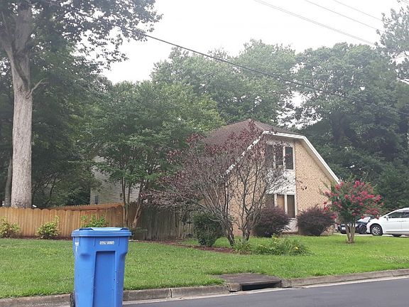 3rd image of 512 Archer Dr