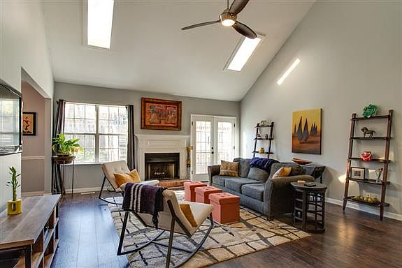 3rd image of 7825 Harpeth View Dr