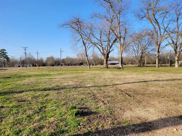 300 E San Diego St, Detroit, TX 75436