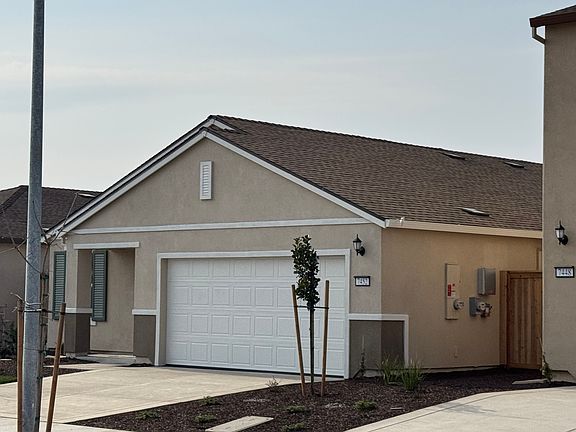 3rd image of 7452 Penfield Dr