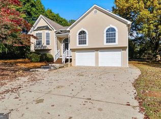1097 Trestle Dr, Austell, GA 30106