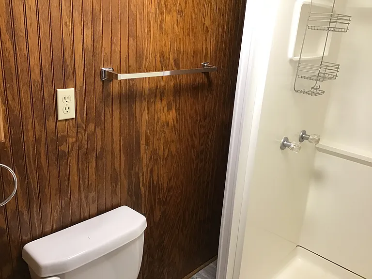 170 Powell Rd — Photo 11