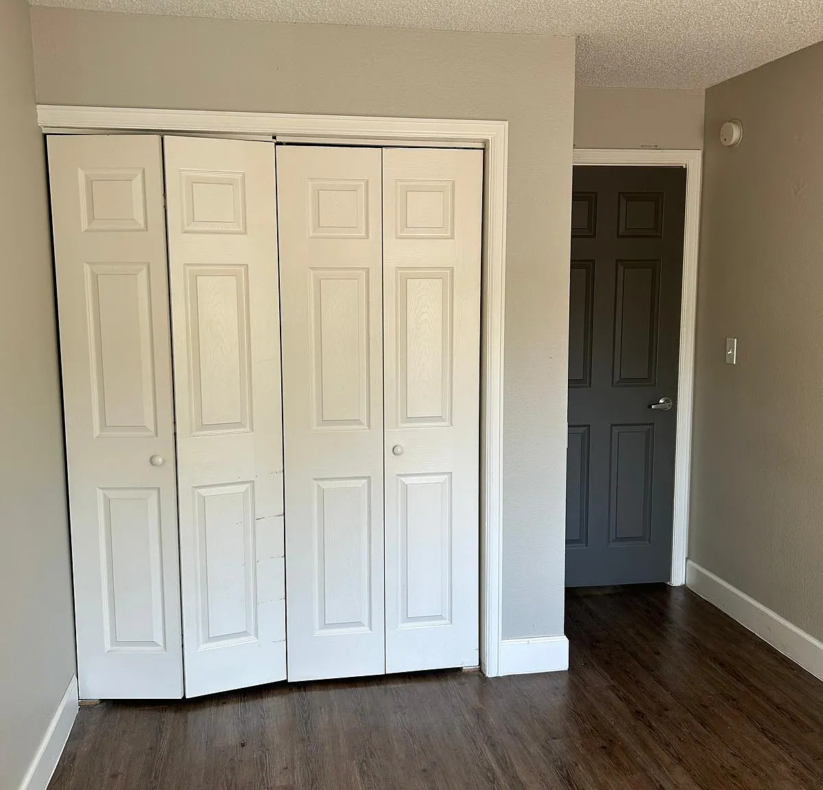 1 bed, 550 sqft, $2,050 — Photo 3