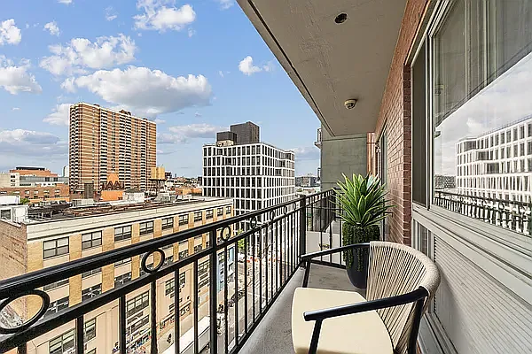 Rented by Vector New York, LLC | media 13