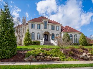 1709 Hunters Path Ln, Pittsburgh, PA 15241