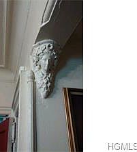2nd image of 1167 Forest Ave #2