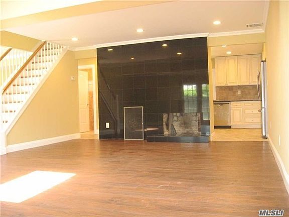 3rd image of 62 Mist Ln