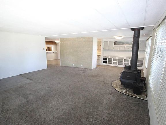 3rd image of 71 Galaxy Ln