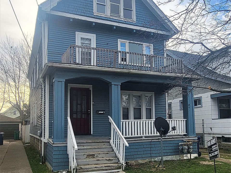 1st image of 33 Parkridge Ave #1